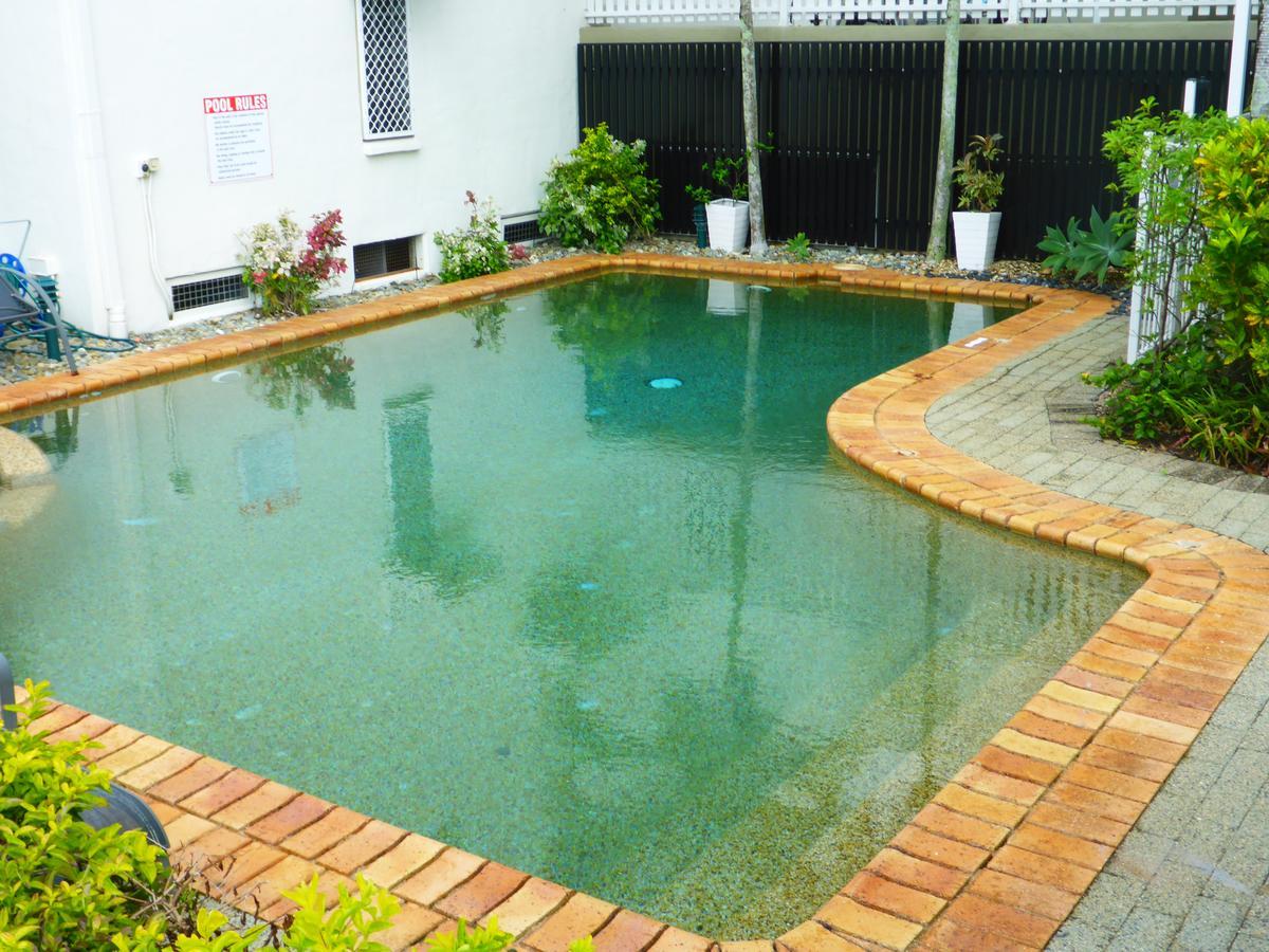 Inner City Value Cairns Bagian luar foto